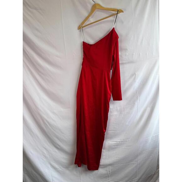 ML Monique Lhuillier Red One Shoulder Satin Gown Size 2 Good Condition ex-RTR - Picture 4 of 6